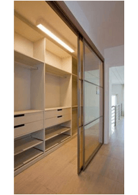 Линейная гардеробная комната с дверями купе Таганрог