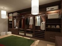 Классическая гардеробная комната из массива с подсветкой Таганрог